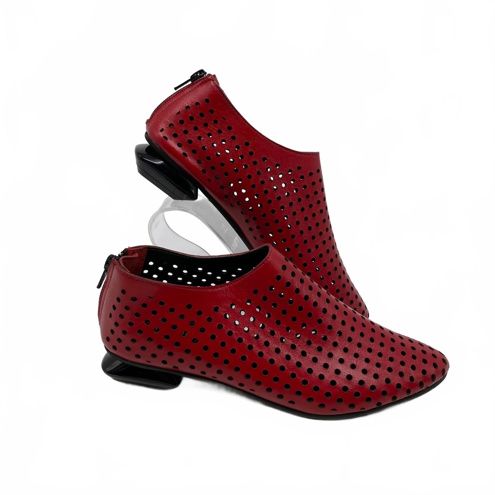 Figura Red Laser Cut Heels | Women’s EU 37